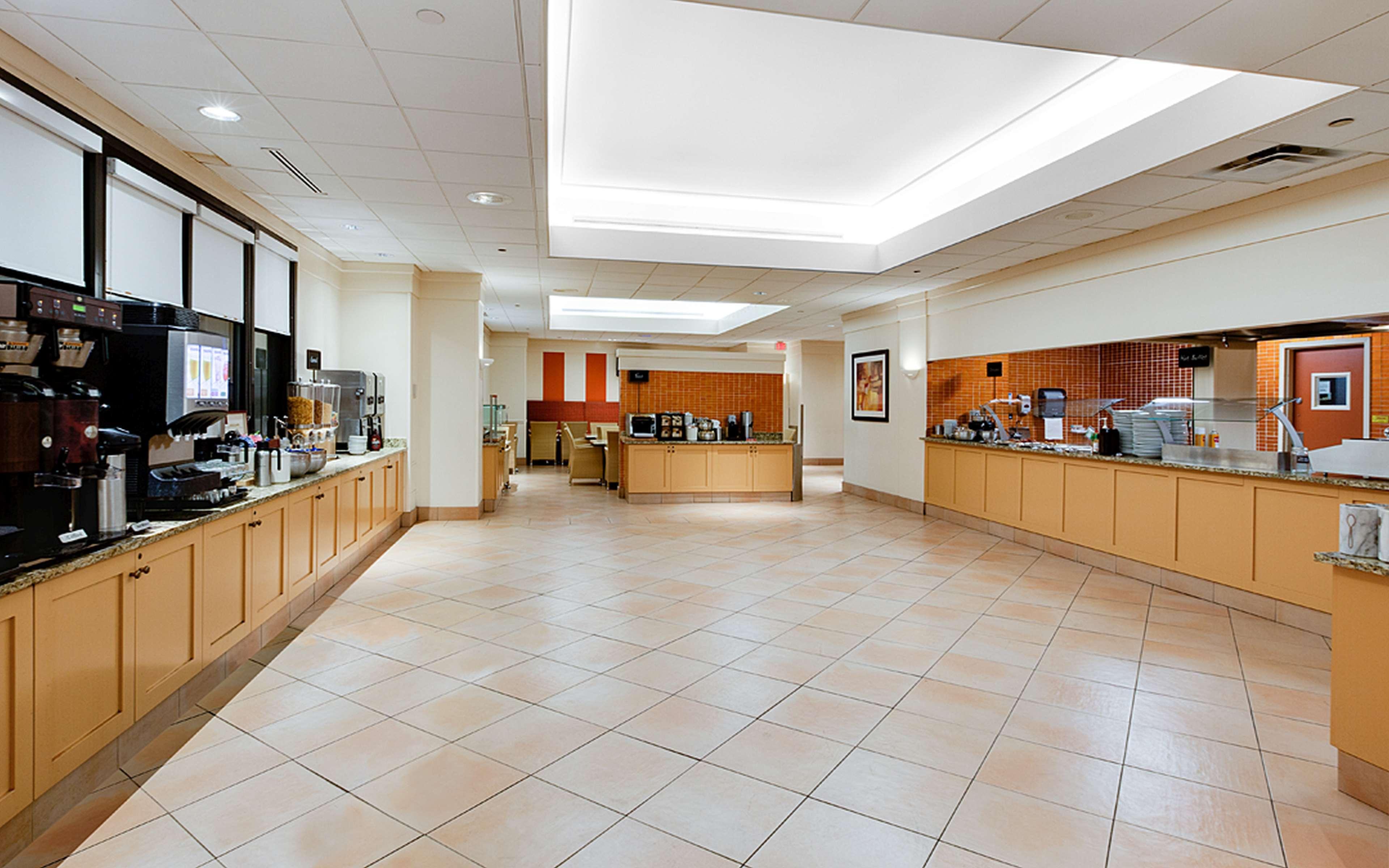 Embassy Suites By Hilton Tampa Airport Westshore Buitenkant foto