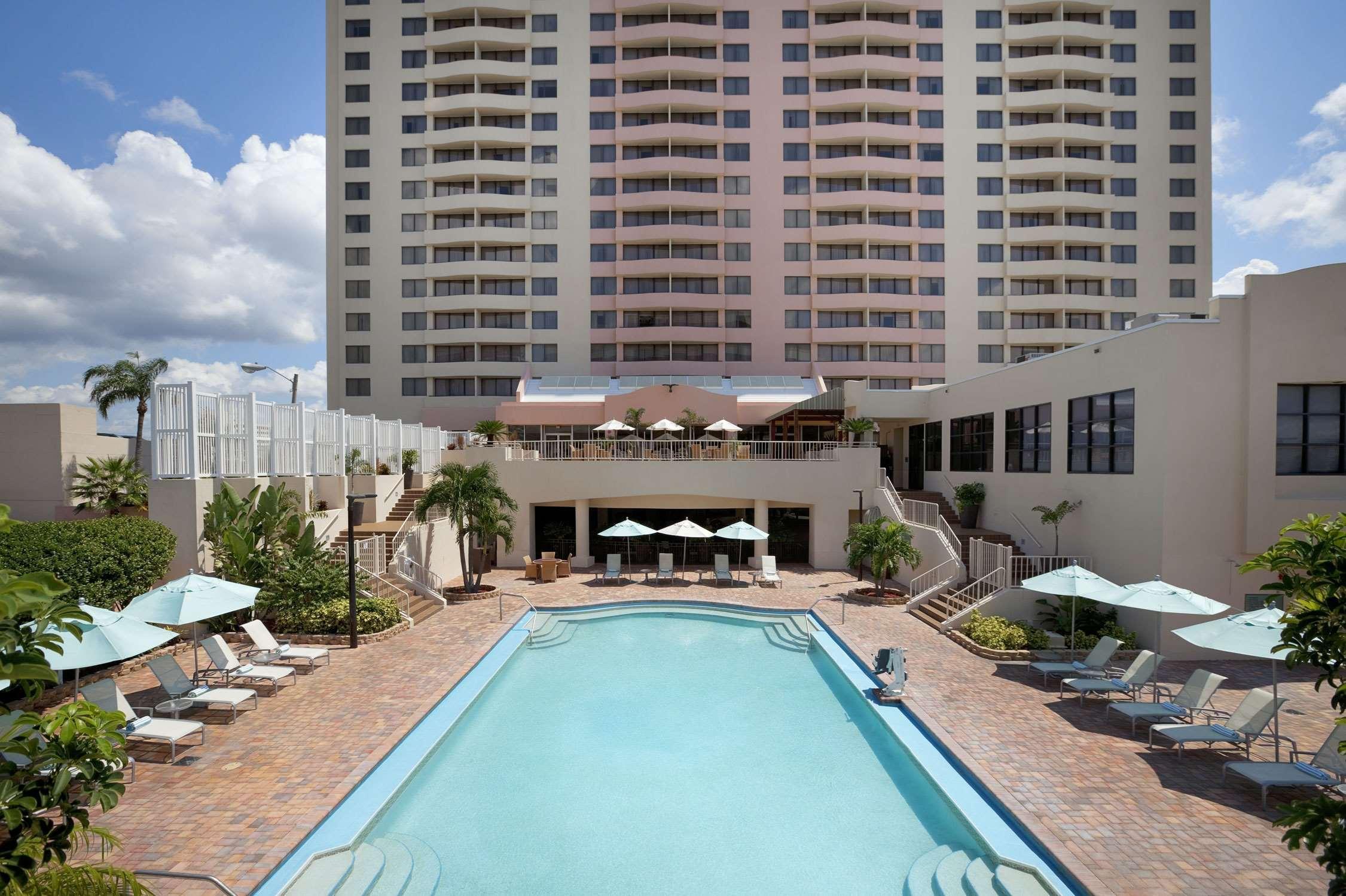 Embassy Suites By Hilton Tampa Airport Westshore Buitenkant foto