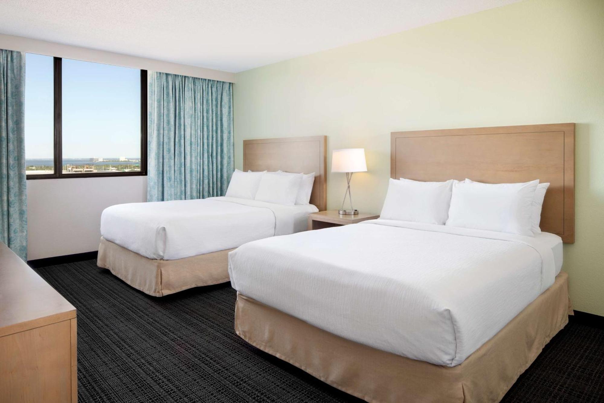 Embassy Suites By Hilton Tampa Airport Westshore Buitenkant foto
