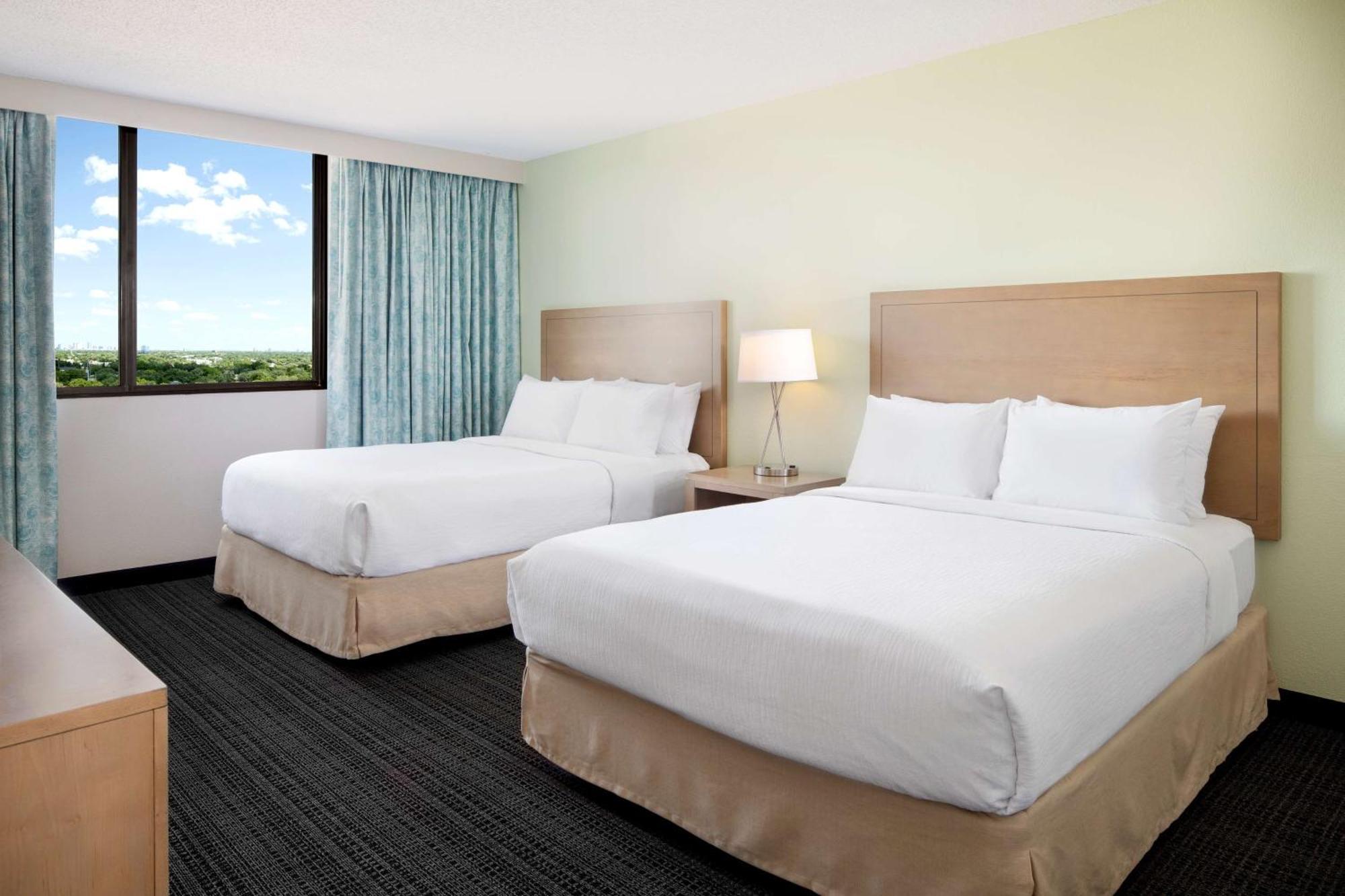 Embassy Suites By Hilton Tampa Airport Westshore Buitenkant foto