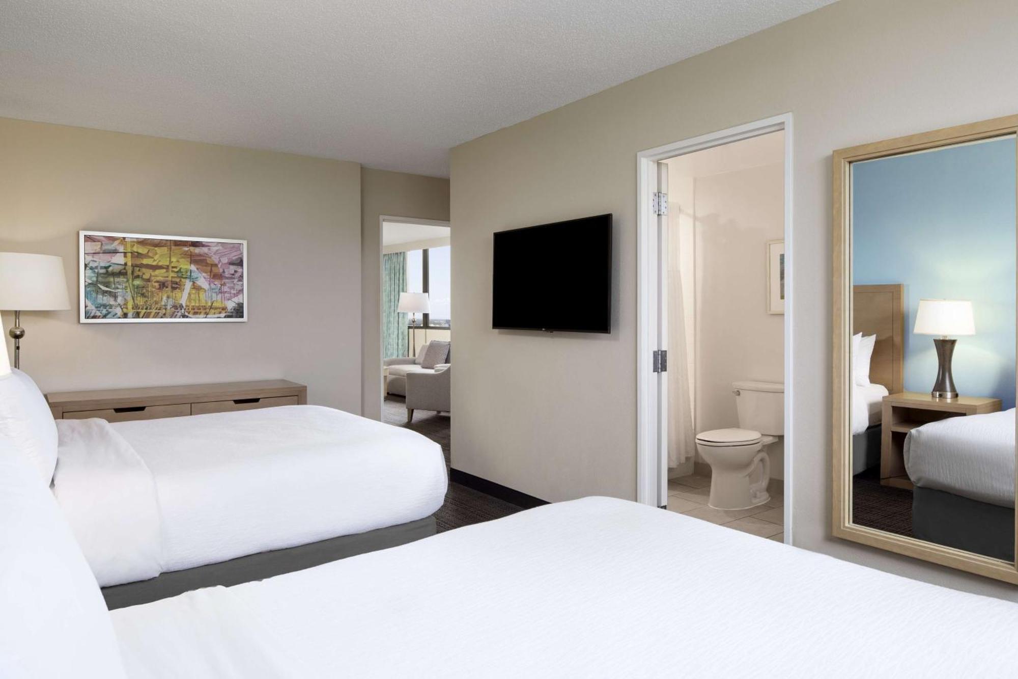 Embassy Suites By Hilton Tampa Airport Westshore Buitenkant foto