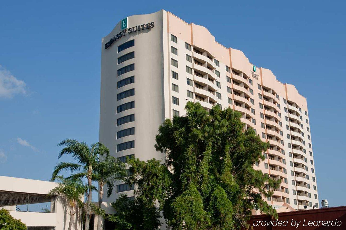 Embassy Suites By Hilton Tampa Airport Westshore Buitenkant foto